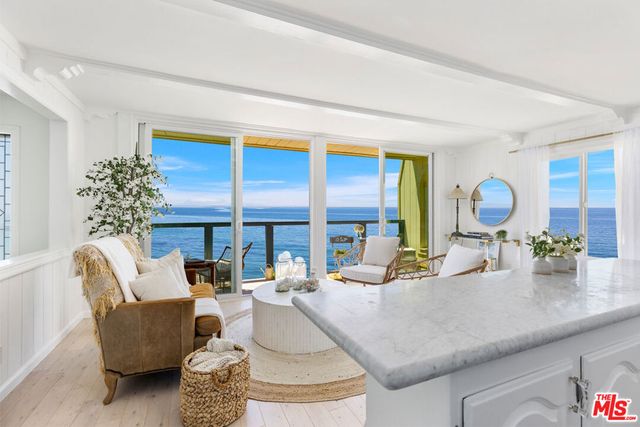 11924 WHITEWATER Lane, Malibu, CA 90265