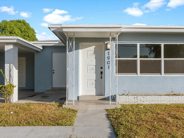 1901 NW 3 Court, Fort Lauderdale, FL 33311