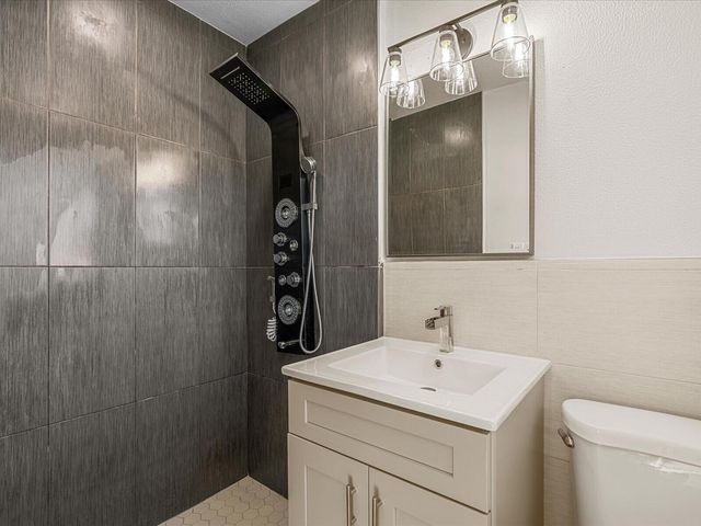 1901 NW 3 Court, Fort Lauderdale, FL 33311