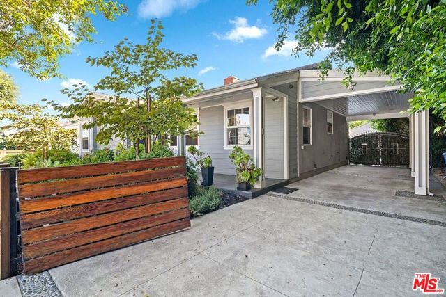 5618 Saint Clair Avenue, Valley Village, CA 91607