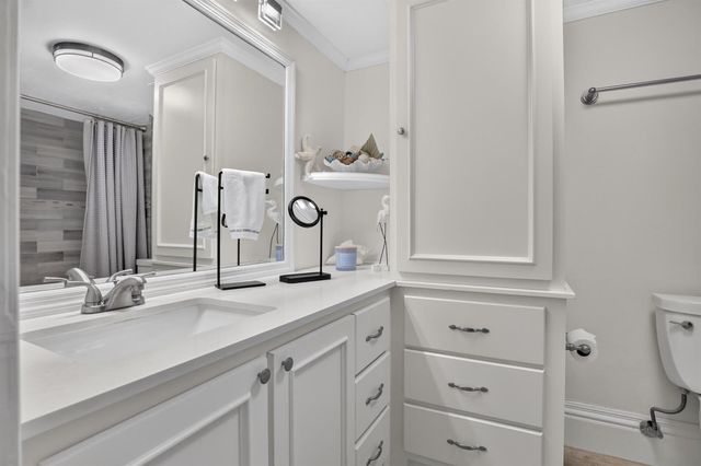 7500 NW 1st Court 302-3, Plantation, FL 33317