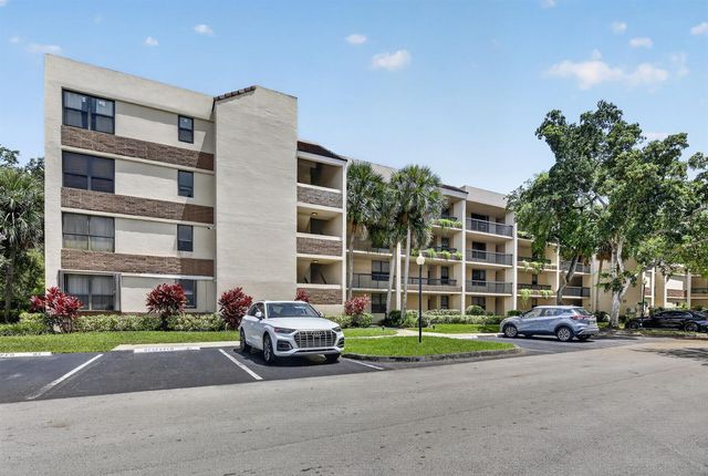 7500 NW 1st Court 302-3, Plantation, FL 33317
