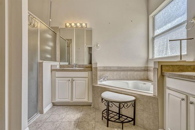 115 CRESCENT MOON DRIVE, Groveland, FL 34736