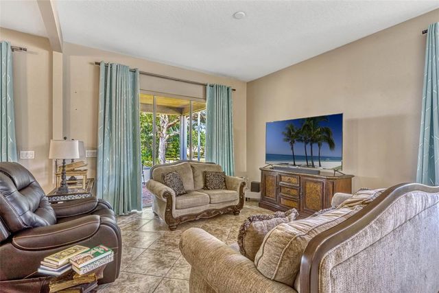 115 CRESCENT MOON DRIVE, Groveland, FL 34736