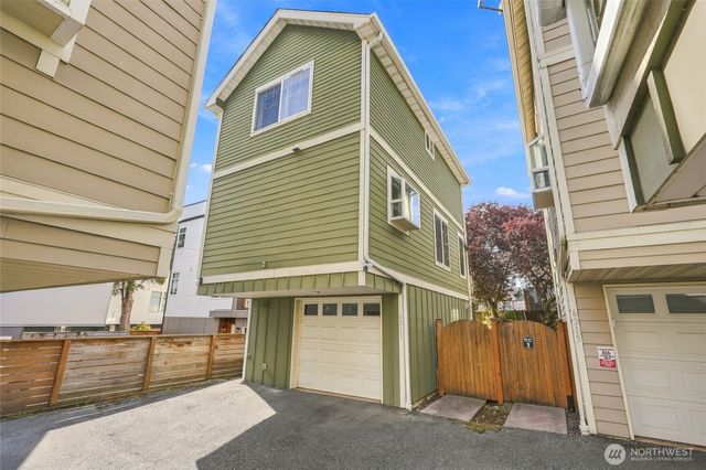 6211 7th Avenue NW, Seattle, WA 98107