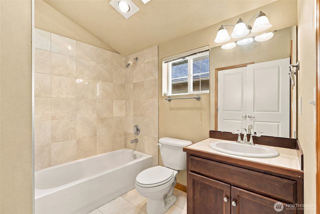 6211 7th Avenue NW, Seattle, WA 98107