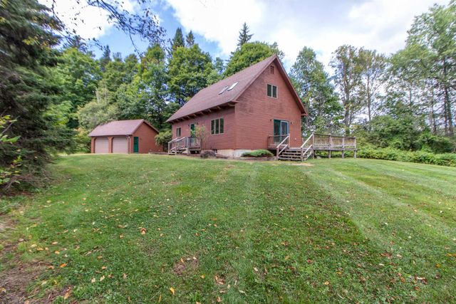 29 Roundy Brook Road, Burke, VT 05871