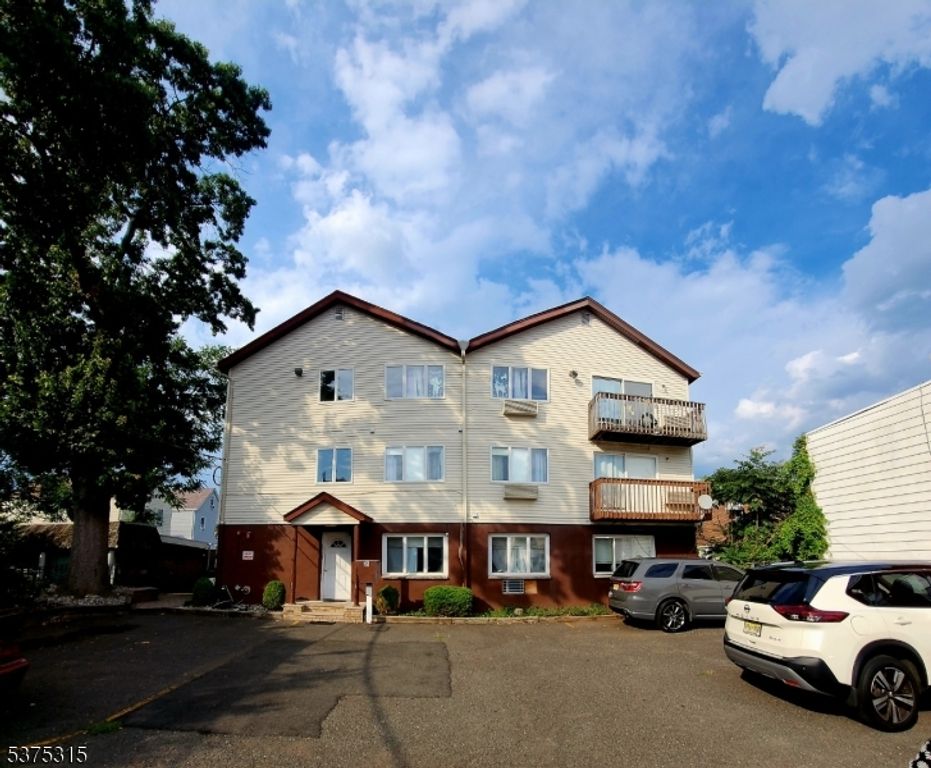74 Hammond Ave A2, Passaic City, NJ 07055