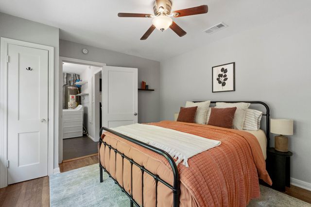 807 E 49th ST, Austin, TX 78751