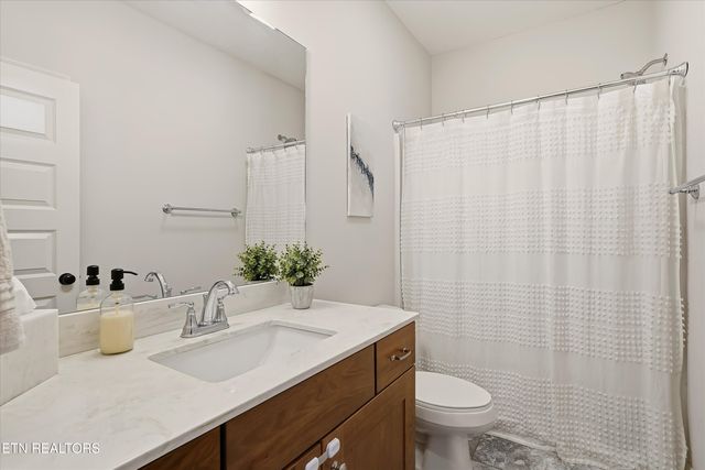 7254 Willow Park Lane, Knoxville, TN 37931