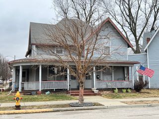 104 E North Street, Greenfield, IN 46140