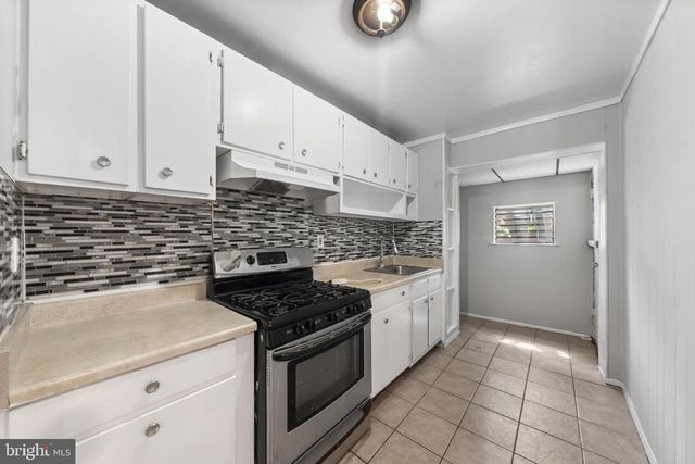 1125 REMINGTON ST, Chester, PA 19013