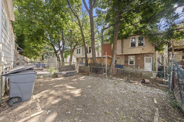 1125 REMINGTON ST, Chester, PA 19013