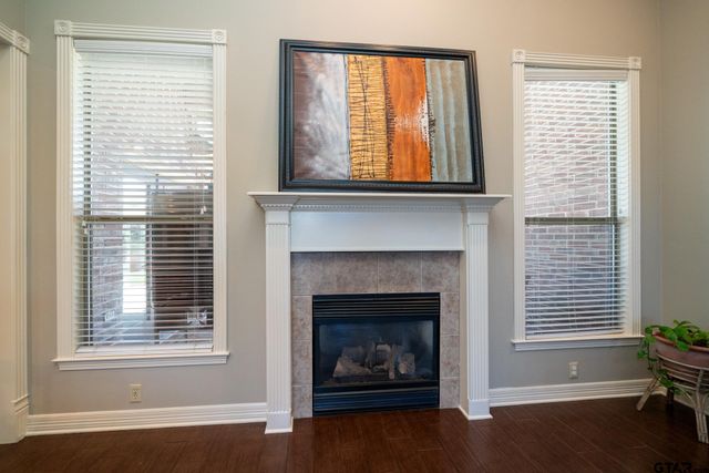 104 Glen Rose Trail, White Oak, TX 75693