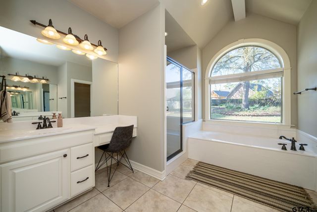 104 Glen Rose Trail, White Oak, TX 75693