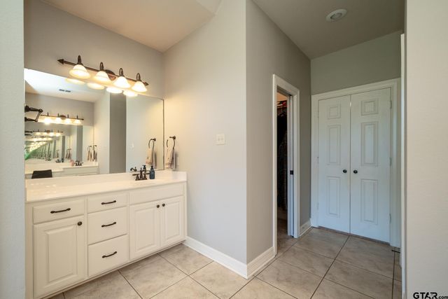 104 Glen Rose Trail, White Oak, TX 75693