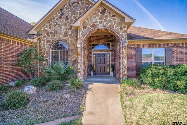 104 Glen Rose Trail, White Oak, TX 75693