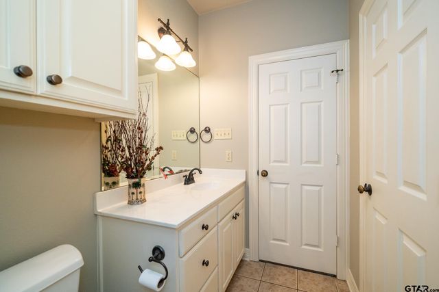 104 Glen Rose Trail, White Oak, TX 75693