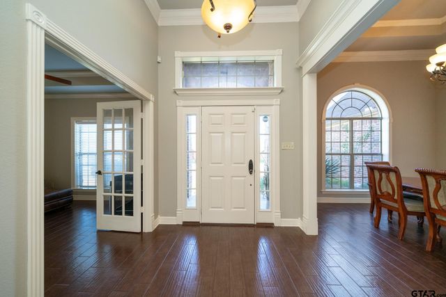 104 Glen Rose Trail, White Oak, TX 75693