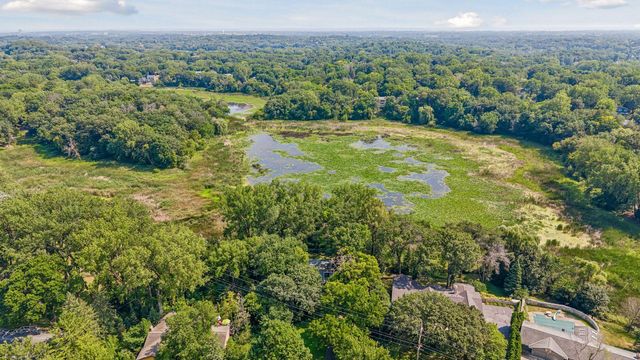 15869 Randall Lane, Minnetonka, MN 55345