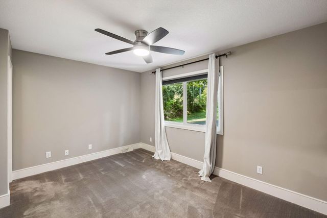 15869 Randall Lane, Minnetonka, MN 55345