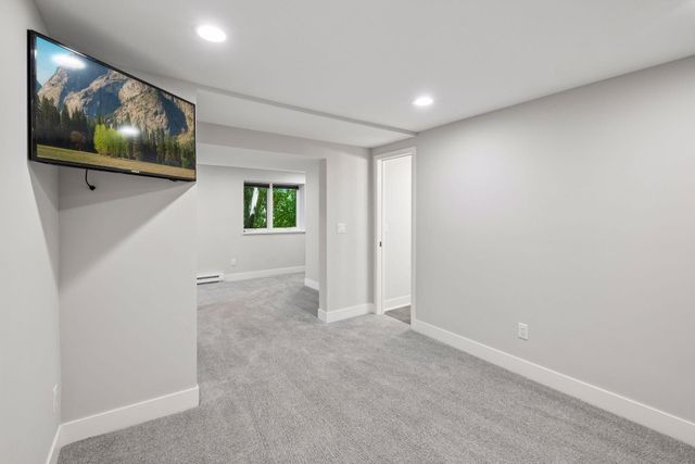 15869 Randall Lane, Minnetonka, MN 55345