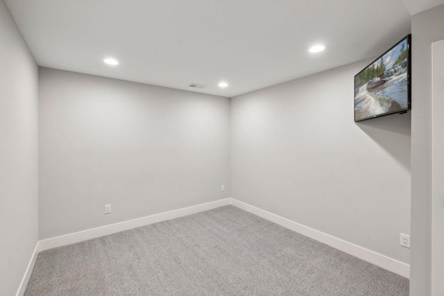 15869 Randall Lane, Minnetonka, MN 55345