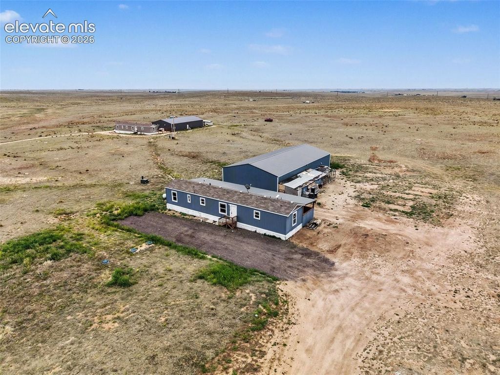 40425 Funk Road, Ramah, CO 80832 — exterior