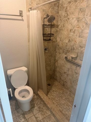 7604 Bender DR, Austin, TX 78749