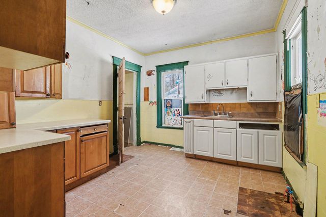 1116 March Street, Kalamazoo City, MI 49001