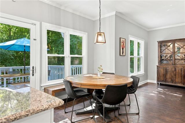 6808 Fox Horn Circle, Pfafftown, NC 27040