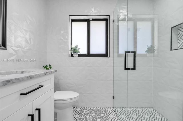 2920 Old Orchard Rd, Davie, FL 33328