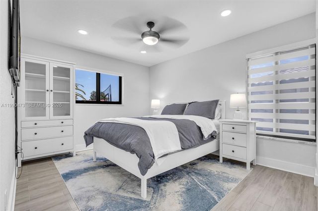 2920 Old Orchard Rd, Davie, FL 33328