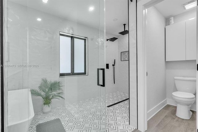 2920 Old Orchard Rd, Davie, FL 33328