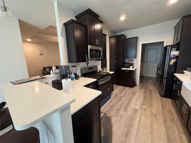 6737 SW 13TH LANE, Gainesville, FL 32607