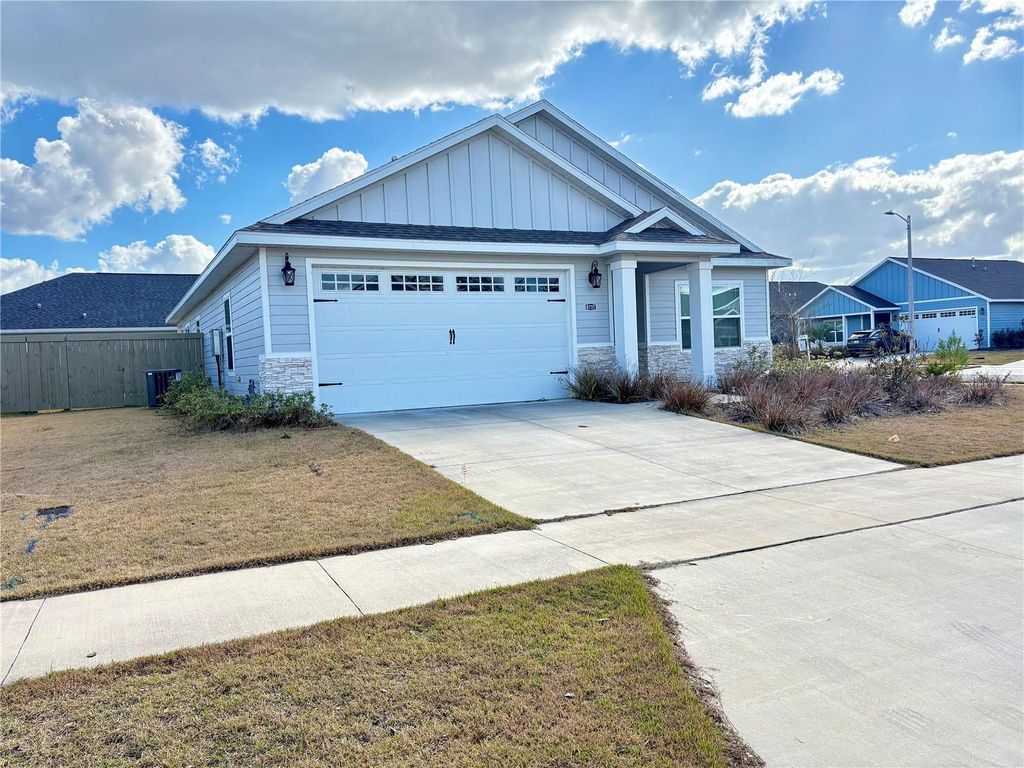 6737 SW 13TH LANE, Gainesville, FL 32607