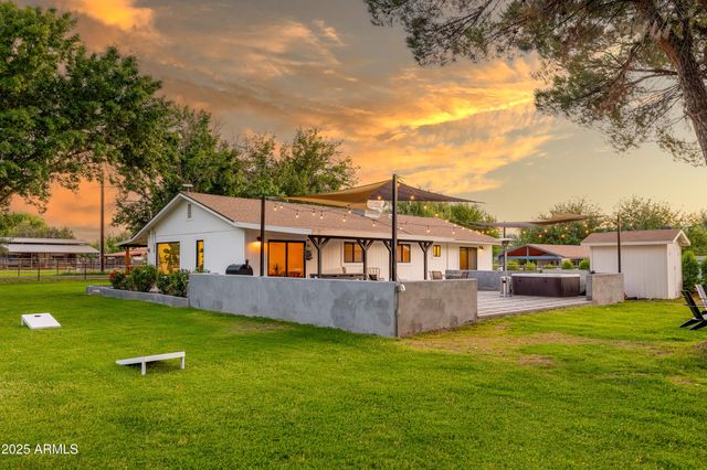 11120 E Brooks Lane, Cornville, AZ 86325