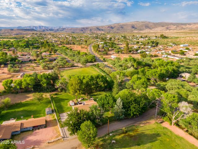 11120 E Brooks Lane, Cornville, AZ 86325