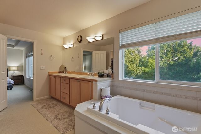 1220 68th Street SE, Auburn, WA 98092