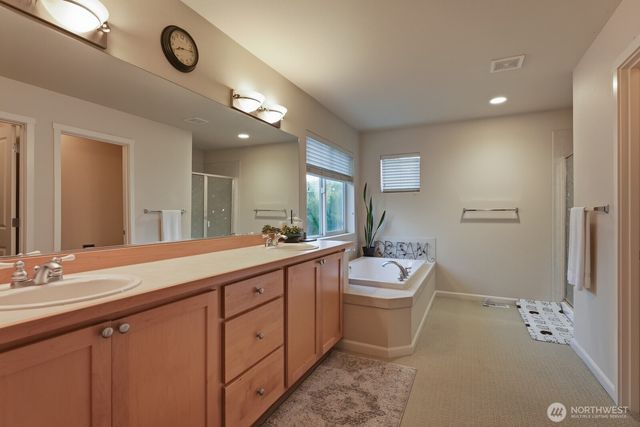 1220 68th Street SE, Auburn, WA 98092
