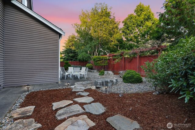 1220 68th Street SE, Auburn, WA 98092