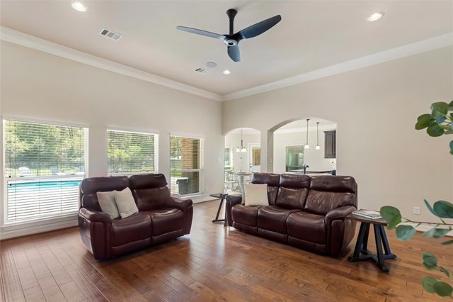 514 Carriage View Lane, Houston, TX 77336