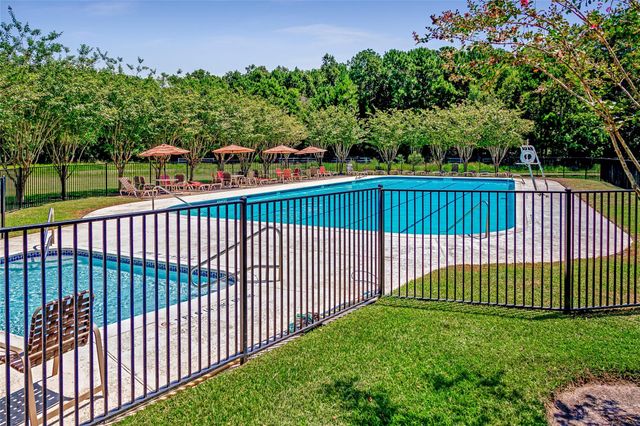 514 Carriage View Lane, Houston, TX 77336