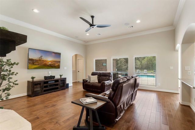 514 Carriage View Lane, Houston, TX 77336