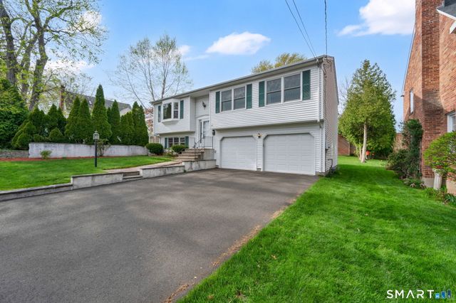 20 Lowell Road, West Hartford, CT 06119