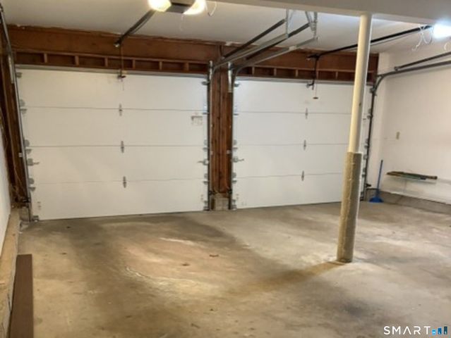 20 Lowell Road, West Hartford, CT 06119