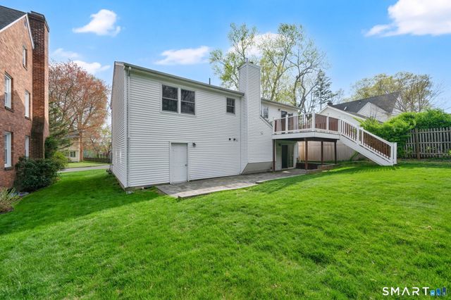 20 Lowell Road, West Hartford, CT 06119