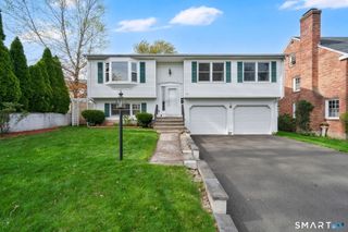 20 Lowell Road, West Hartford, CT 06119