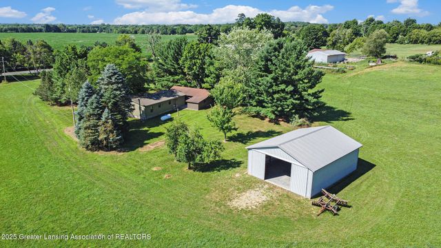 3888 W Barnes Road, Mason, MI 48854