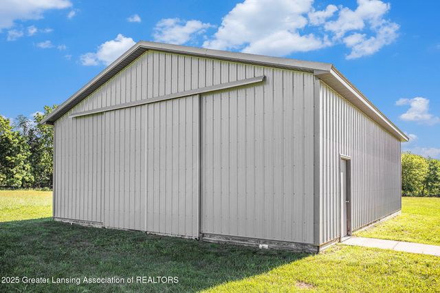 3888 W Barnes Road, Mason, MI 48854